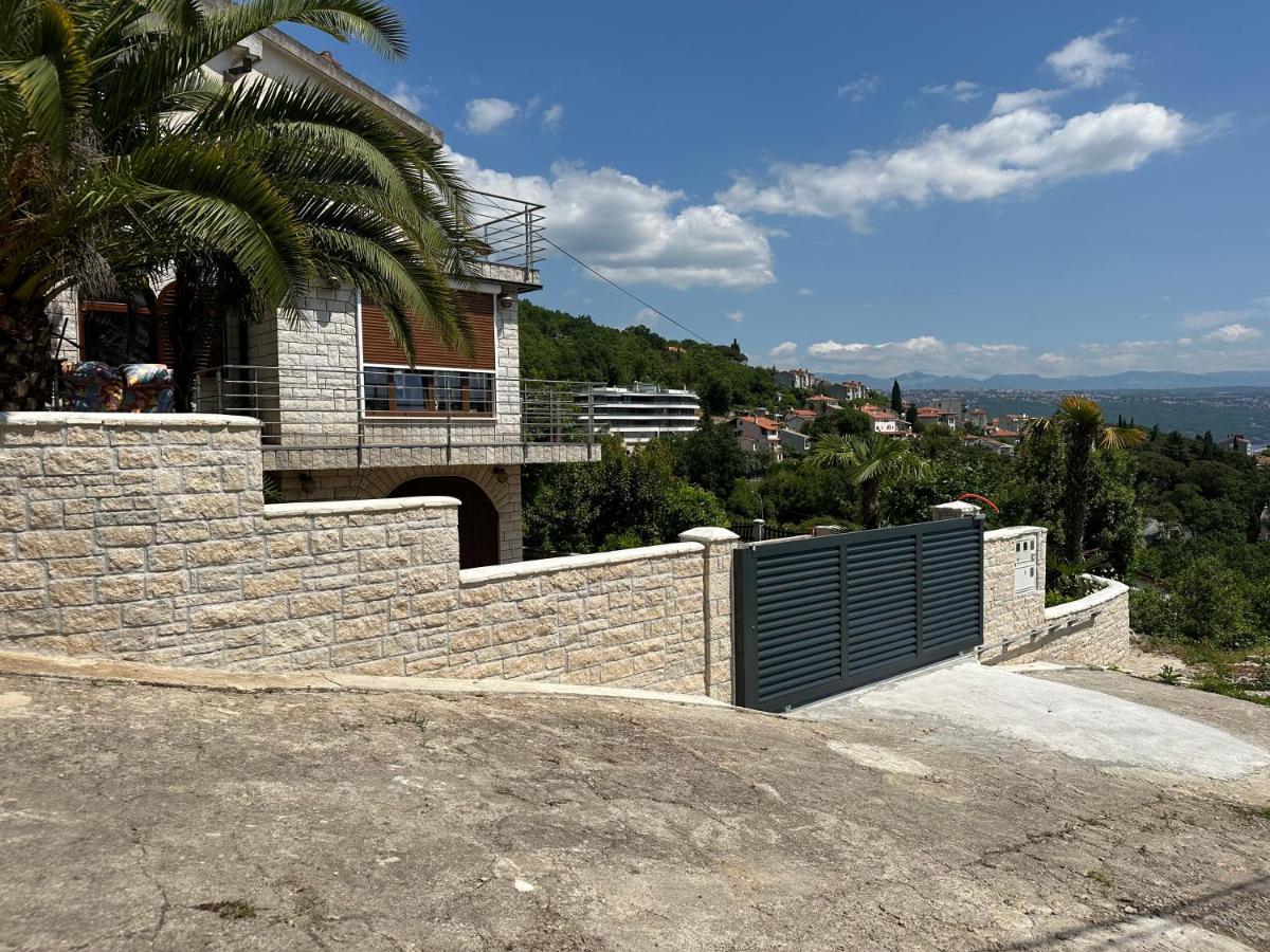 Vacation Home Lucija Slatina  외부 사진