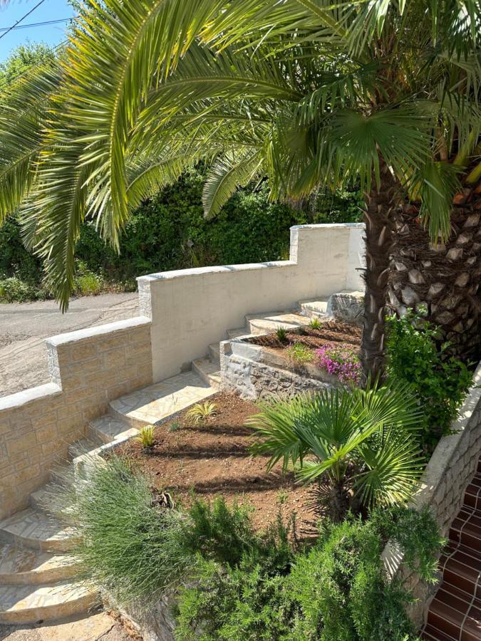 Vacation Home Lucija Slatina  외부 사진
