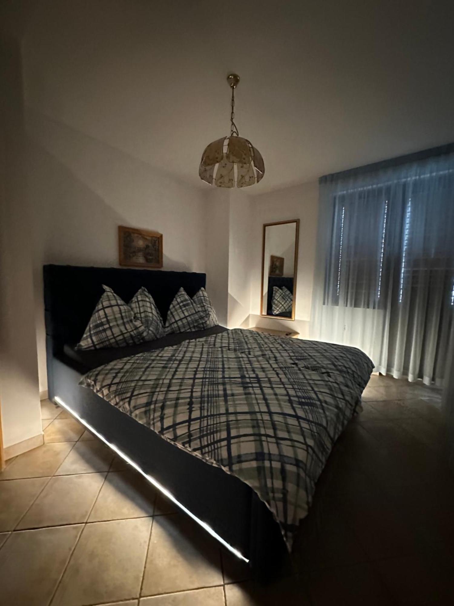 Vacation Home Lucija Slatina  외부 사진