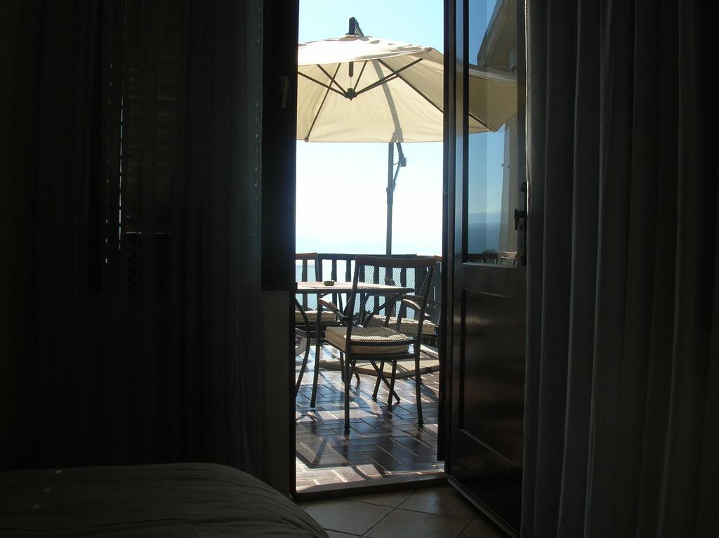 Vacation Home Lucija Slatina  외부 사진