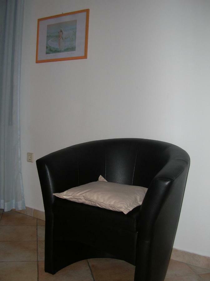 Vacation Home Lucija Slatina  외부 사진